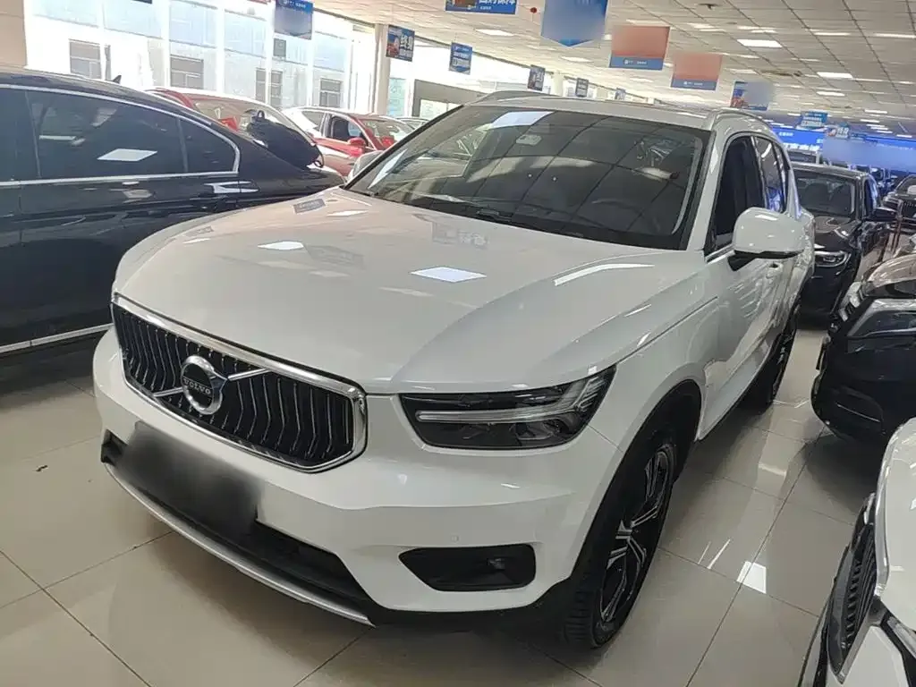 2021 Volvo XC40 T4 4WD Luxury