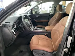 2021 Audi Q7 55 TFSI quattro S line, чёрный — фото 7