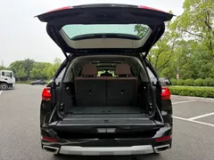 2021 BMW X7 xDrive40i, чёрный — фото 8