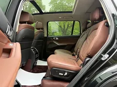 2021 BMW X7 xDrive40i, чёрный — фото 16