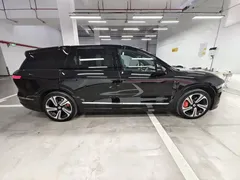 2026 Nio ES8 6-seat Executive Luxury, чёрный — фото 5