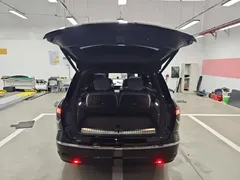 2026 Nio ES8 6-seat Executive Luxury, чёрный — фото 20