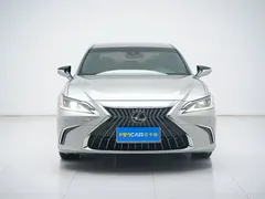 2022 Lexus ES 200 — фото 1