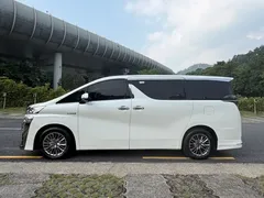 2021 Toyota Vellfire Hybrid 2.5L HV Luxury, белый — фото 4