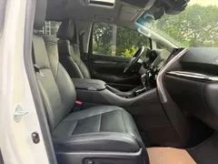 2021 Toyota Vellfire Hybrid 2.5L HV Luxury, белый — фото 14