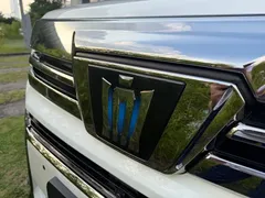 2021 Toyota Vellfire Hybrid 2.5L HV Luxury, белый — фото 21
