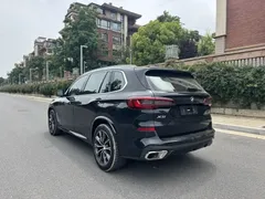 2022 BMW X5 xDrive 30Li M, чёрный — фото 12