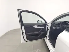 2023 Audi A4L 40 TFSI, белый — фото 7