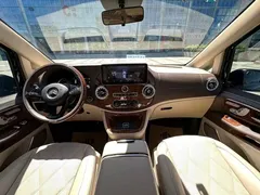 2023 Mercedes-Benz Vito 2.0T Business 7-seat, чёрный — фото 9