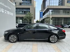 2018 Honda Accord Hybrid 2.0L VI, чёрный — фото 3