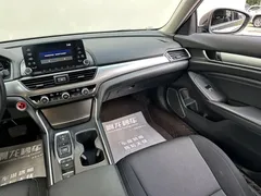 2018 Honda Accord Hybrid 2.0L VI, чёрный — фото 7