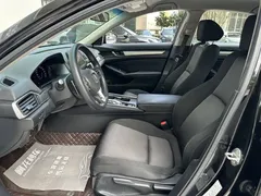 2018 Honda Accord Hybrid 2.0L VI, чёрный — фото 11