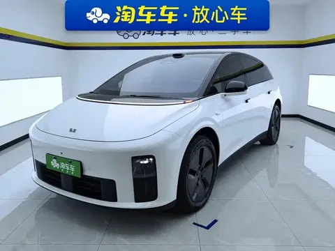 2025 Li Auto i6 2WD Standard