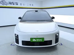 2025 Li Auto i6 2WD Standard, белый — фото 2