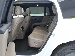 2025 Li Auto i6 2WD Standard, белый — фото 11