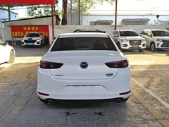 2022 Mazda 3 2.0L AT, белый — фото 9
