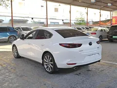 2022 Mazda 3 2.0L AT, белый — фото 10