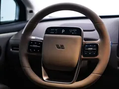 2025 Li Auto i8 Standard, чёрный — фото 15