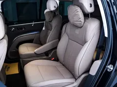 2025 Li Auto i8 Standard, чёрный — фото 20