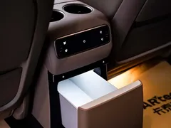 2025 Li Auto i8 Standard, чёрный — фото 22