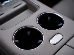 2025 Li Auto i8 Standard, чёрный — фото 33