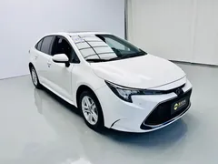 2022 Toyota Levin 185T CVT Luxury, белый — фото 3