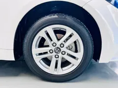 2022 Toyota Levin 185T CVT Luxury, белый — фото 4