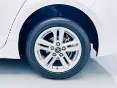 2022 Toyota Levin 185T CVT Luxury, белый — фото 7