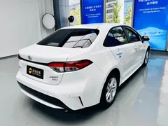 2022 Toyota Levin 185T CVT Luxury, белый — фото 10