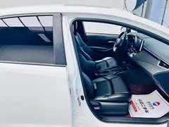 2022 Toyota Levin 185T CVT Luxury, белый — фото 26