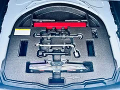 2022 Toyota Levin 185T CVT Luxury, белый — фото 29