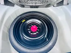 2022 Toyota Levin 185T CVT Luxury, белый — фото 30