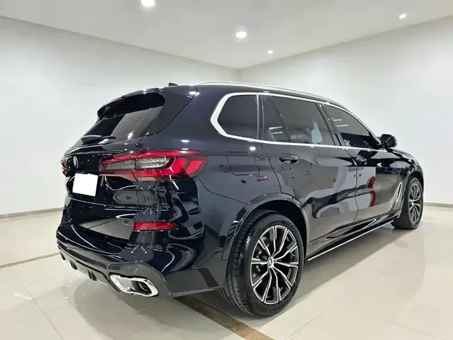 2022 BMW X5 30Li Premium M Sport Package