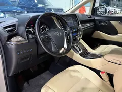 2021 Toyota Alphard Hybrid 2.5L Premium, белый — фото 5