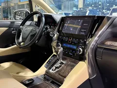 2021 Toyota Alphard Hybrid 2.5L Premium, белый — фото 7