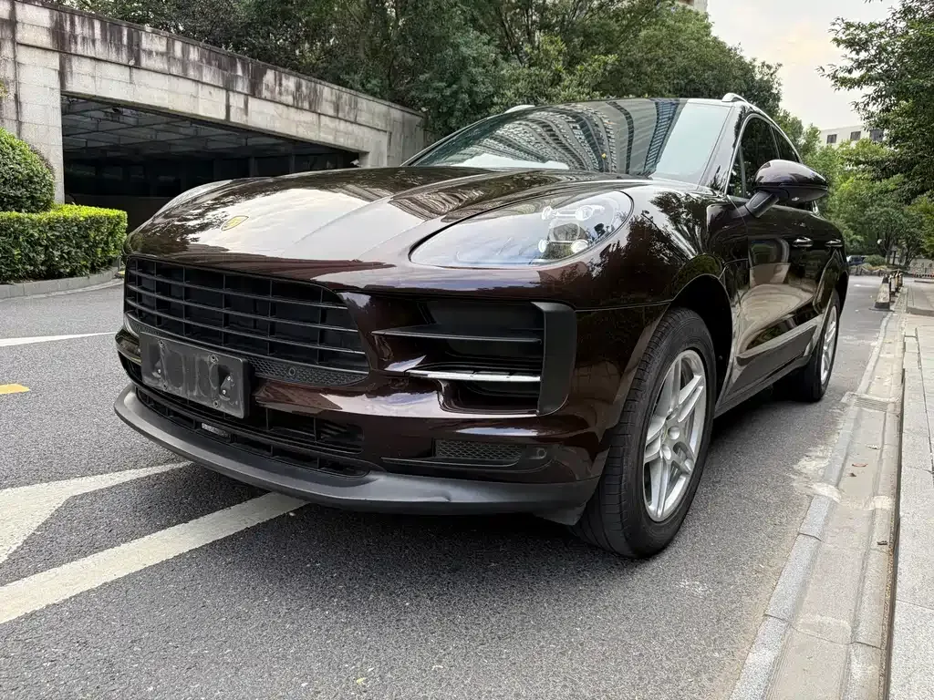 2021 Porsche Macan 2.0T