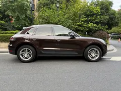 2021 Porsche Macan 2.0T — фото 2