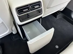 2025 Li Auto i6 4WD — фото 23
