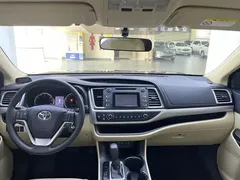 2021 Toyota Highlander 2.0T 2WD Elite 5, чёрный — фото 6