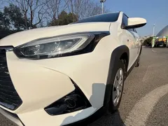 2022 Toyota Yaris L Zhixuan X 1.5L CVT PLUS, белый — фото 10