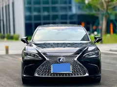 2022 Lexus ES 300h Premium, чёрный — фото 2