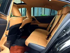 2022 Lexus ES 300h Premium, чёрный — фото 5