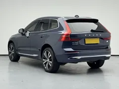 2023 Volvo XC60 T8 PHEV Long Range 4WD Luxury, синий — фото 5