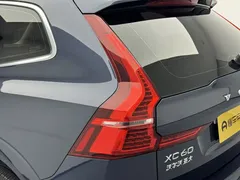 2023 Volvo XC60 T8 PHEV Long Range 4WD Luxury, синий — фото 8