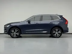 2023 Volvo XC60 T8 PHEV Long Range 4WD Luxury, синий — фото 17
