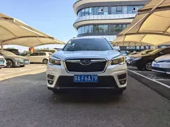 2021 Subaru Forester 2.0i Luxury, белый — фото 2