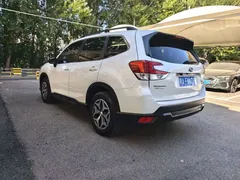 2021 Subaru Forester 2.0i Luxury, белый — фото 24