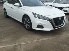 2021 Nissan Teana 2.0L XL Comfort, белый — фото 3