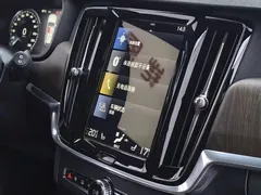 2022 Volvo V90 Cross Country B5 AWD — фото 7
