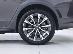 2022 Volvo V90 Cross Country B5 AWD — фото 28